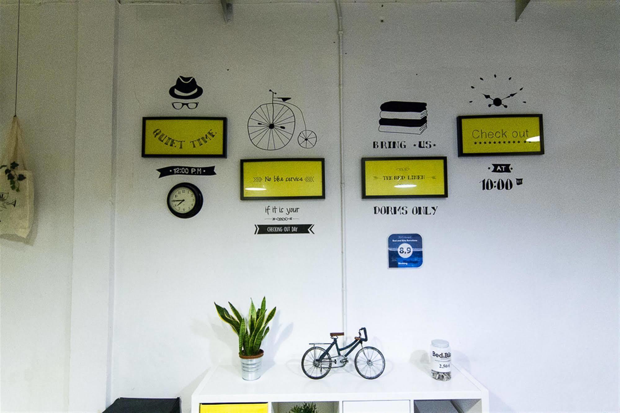 Bed & Bike Barcelona Hostel Eksteriør bilde